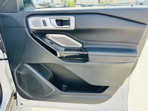 Used 2024 Ford Explorer ST w/ Equipment Group 401A AWD/4WD image 39