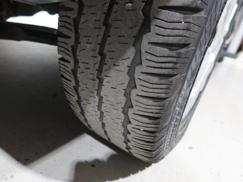 Used 2024 Ford Transit 350 XLT RWD image 37