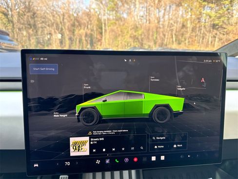 Used 2024 Tesla Cybertruck AWD Crew Cab image 21