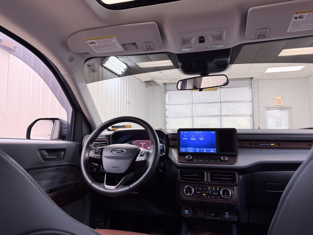 Used 2023 Ford Maverick Lariat w/ Lariat Luxury Package AWD/4WD image 28
