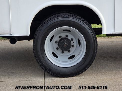Used 2001 Ford F450 Lariat RWD image 25