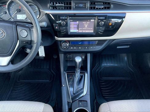 Used 2014 Toyota Corolla LE image 7