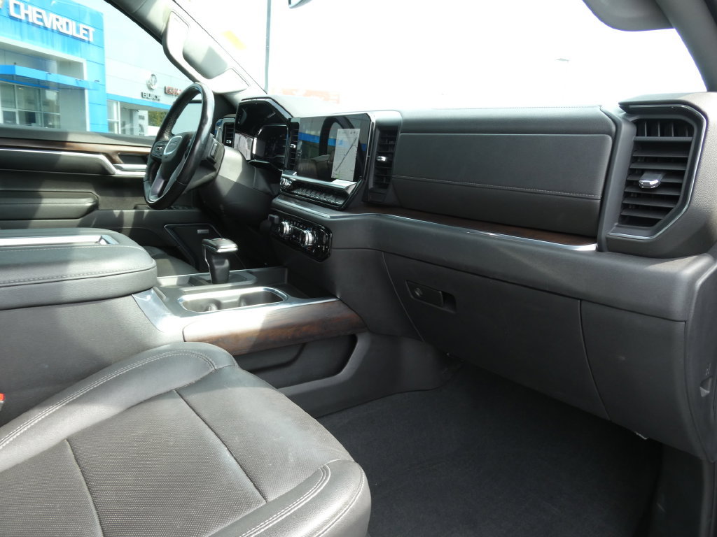 Certified 2022 GMC Sierra 1500 SLT w/ SLT Premium Plus Package AWD/4WD image 16