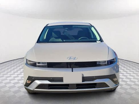 New 2026 Hyundai Ioniq 5 SEL image 4