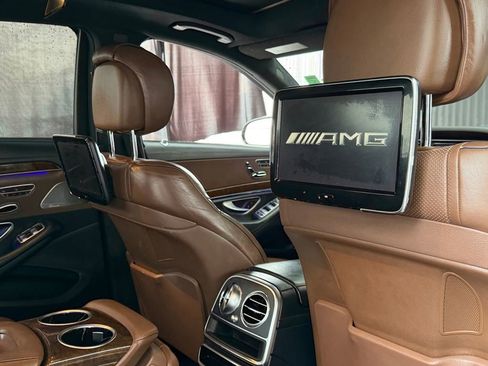 Used 2014 Mercedes-Benz S 63 AMG 4MATIC Sedan image 16