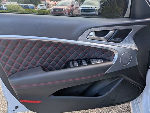 Used 2023 Genesis G70 3.3T w/ Sport Prestige Package RWD image 13