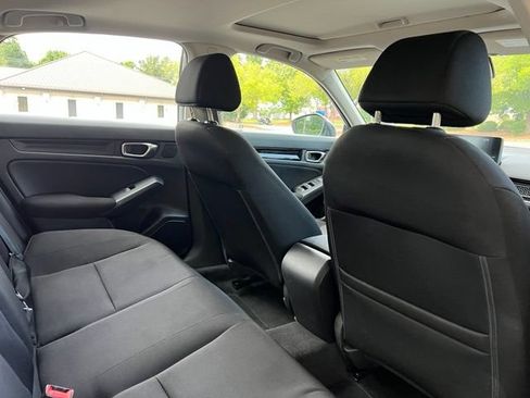 Used 2022 Honda Civic EX image 19