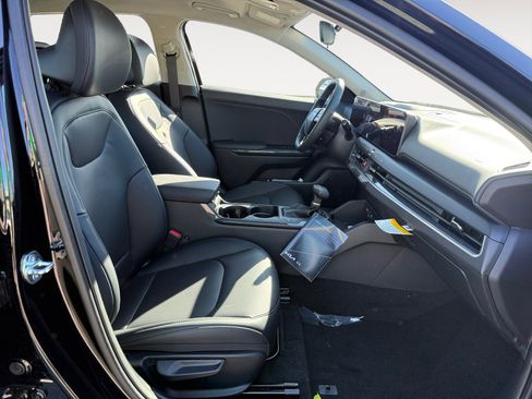New 2026 Kia K4 EX image 19