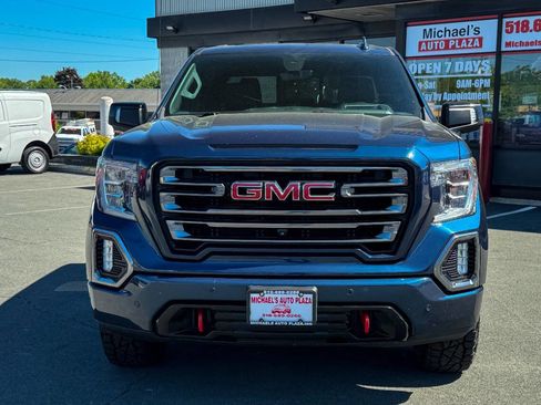 Used 2020 GMC Sierra 1500 AT4 w/ AT4 Premium Package AWD/4WD image 9
