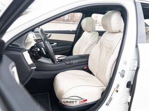 Used 2018 Mercedes-Benz S 560 Sedan image 16