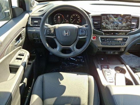 New 2025 Honda Ridgeline RTL image 7
