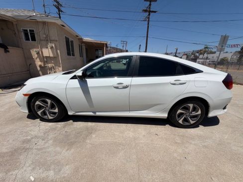 Used 2021 Honda Civic LX image 2