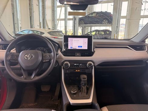 Used 2023 Toyota RAV4 XLE w/ Convenience Package AWD/4WD image 11