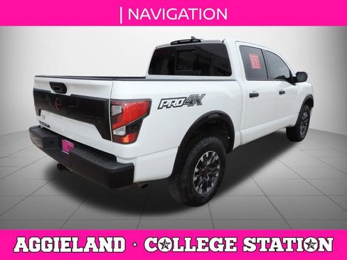 Used 2023 Nissan Titan PRO-4X AWD/4WD image 4