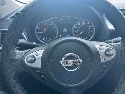 Used 2019 Nissan Sentra SV w/ Special Edition Package FWD image 8