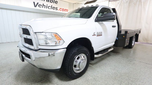 Used 2018 RAM 3500 Tradesman w/ Power & Remote Entry Group AWD/4WD image 2