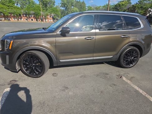 Used 2020 Kia Telluride SX w/ SX Prestige Package AWD/4WD image 4