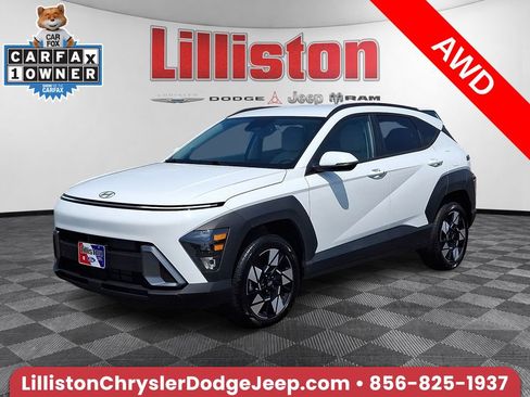 Used 2024 Hyundai Kona SEL AWD/4WD image 1