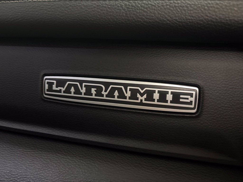 Used 2022 RAM 2500 Laramie w/ Snow Chief Group AWD/4WD image 38