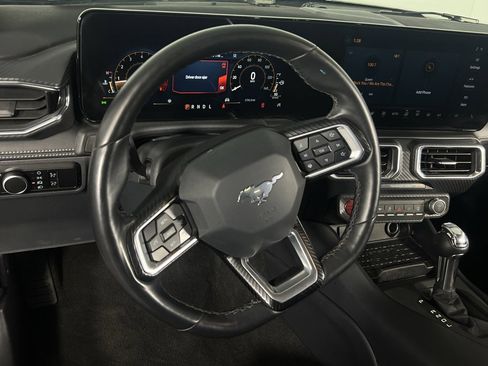 Used 2024 Ford Mustang Premium image 17