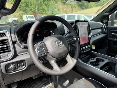 New 2026 RAM 3500 Big Horn w/ Laramie Trim Package AWD/4WD image 9
