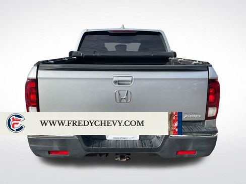 Used 2019 Honda Ridgeline Sport image 4