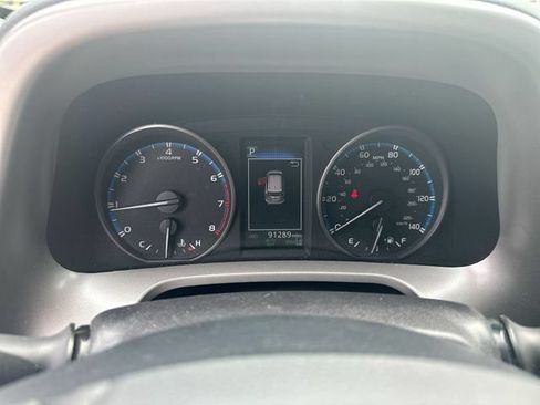 Used 2018 Toyota RAV4 XLE w/ Plus Extra Value Package AWD/4WD image 13