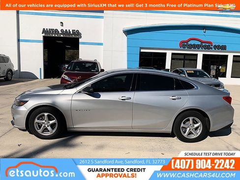 Used 2017 Chevrolet Malibu LS FWD image 4
