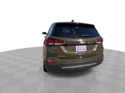 Used 2023 Chevrolet Equinox LT AWD/4WD image 9