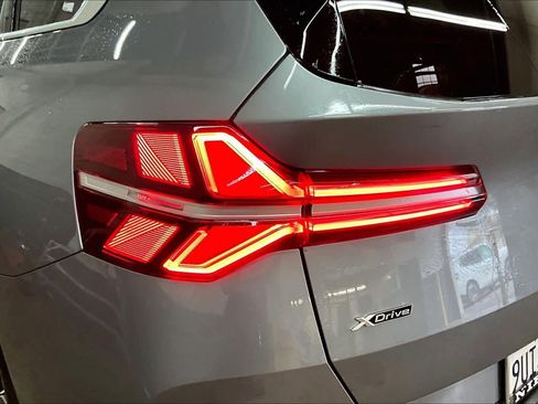 Used 2025 BMW X3 xDrive30i w/ Premium Package image 31