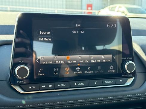 Certified 2025 Nissan Rogue S image 21