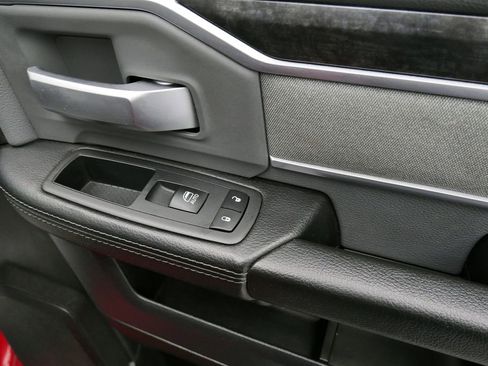 Used 2020 RAM 3500 Big Horn image 18