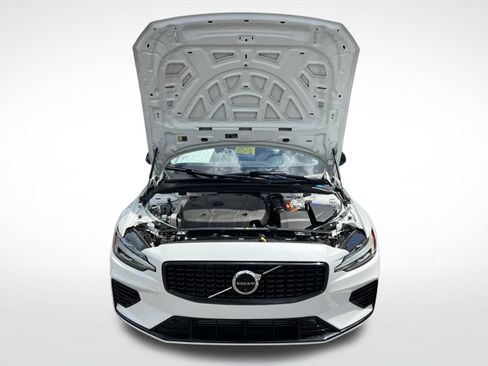 Used 2023 Volvo S60 T8 Plus AWD/4WD image 19