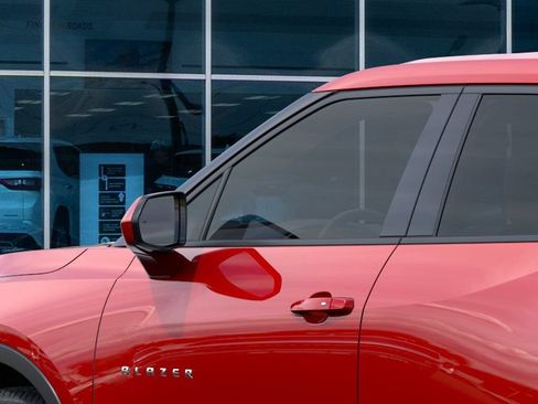 New 2026 Chevrolet Blazer LT FWD image 12