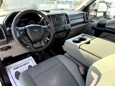 Used 2019 Ford F250 XL w/ XL Value Package AWD/4WD image 24