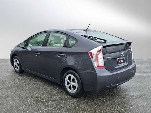 Used 2013 Toyota Prius Four FWD image 5