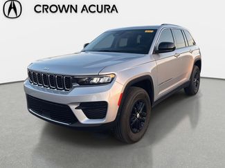 Used 2023 Jeep Grand Cherokee Laredo video 1