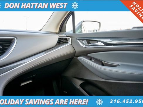 Used 2019 Buick Enclave Premium image 16