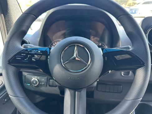 New 2025 Mercedes-Benz Sprinter 2500 image 27