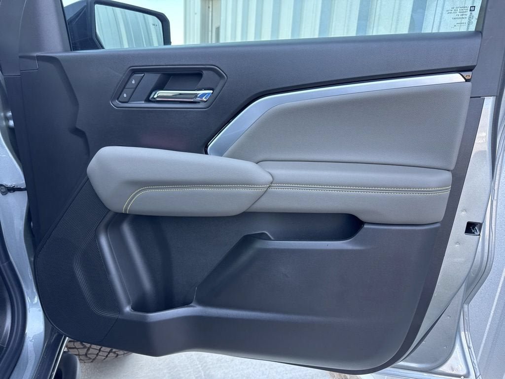 New 2026 Chevrolet Colorado ZR2 w/ Technology Package AWD/4WD image 47