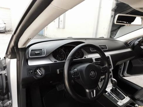 Used 2014 Volkswagen CC R-Line image 31