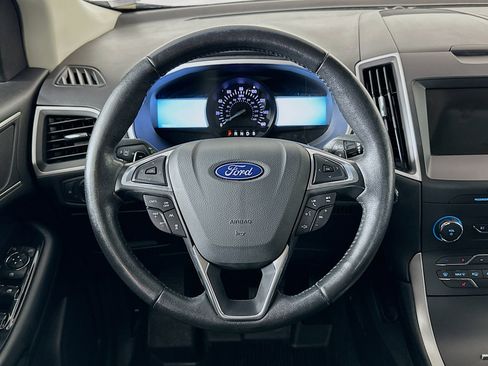 Used 2019 Ford Edge SEL w/ Equipment Group 201A AWD/4WD image 18