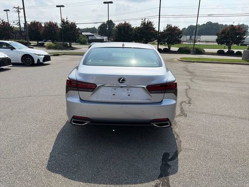 Certified 2024 Lexus LS 500 RWD image 3