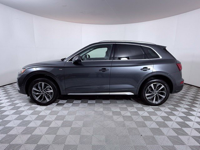 Certified 2024 Audi Q5 2.0T Prestige AWD/4WD image 4