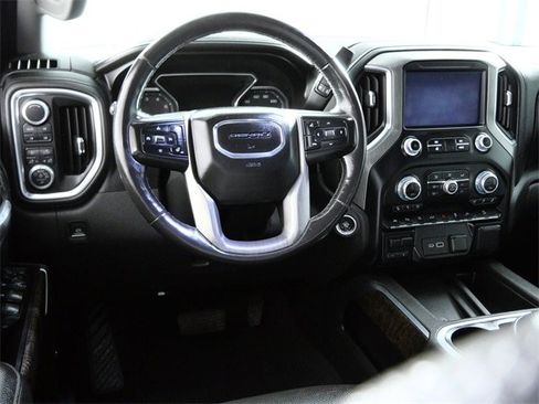 Used 2019 GMC Sierra 1500 Denali w/ Driver Alert Package II image 4