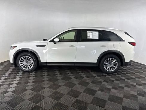 Used 2024 MAZDA CX-90 3.3 Turbo w/ Preferred Plus AWD/4WD image 8