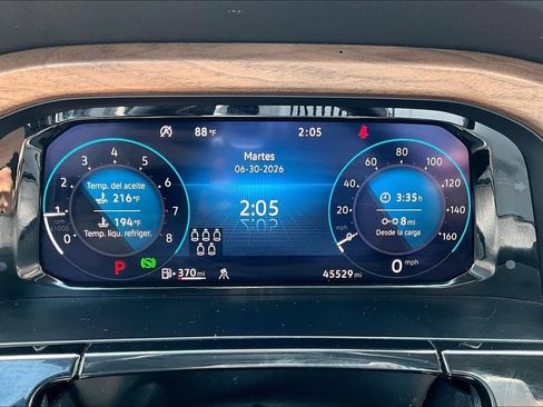 Used 2025 Volkswagen Atlas SE AWD/4WD image 20