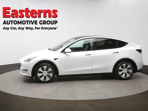 Used 2021 Tesla Model Y Long Range image 57