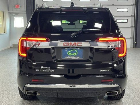 Certified 2023 GMC Acadia Denali w/ Denali Ultimate Package AWD/4WD image 4