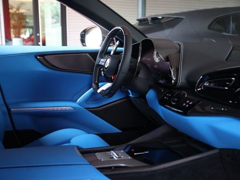 Used 2026 Ferrari Purosangue AWD/4WD image 55